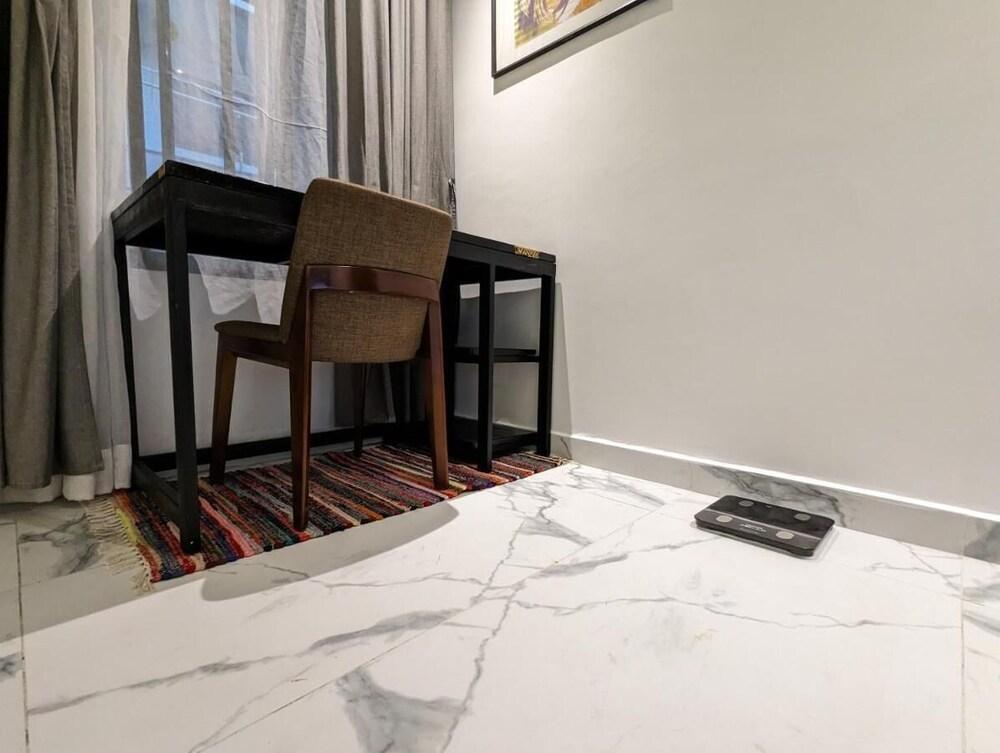 Micasa-Sucasa Hotel and Suites