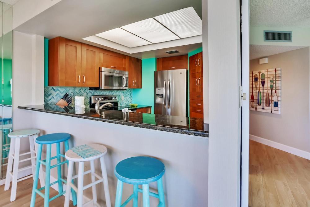 Land's End 3-301 Bay Front - Premier