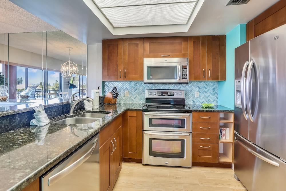 Land's End 3-301 Bay Front - Premier