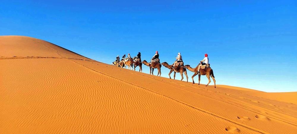 Overnight Camp Merzouga & Camel Tours