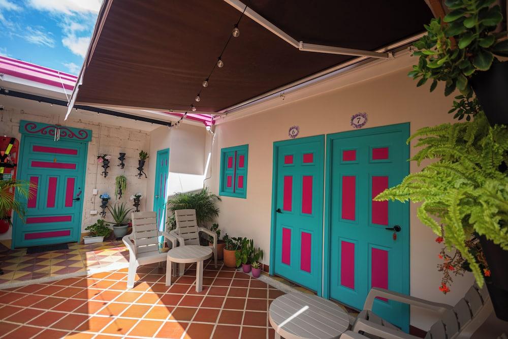 CASA HOTEL LAS HORTENSIAS