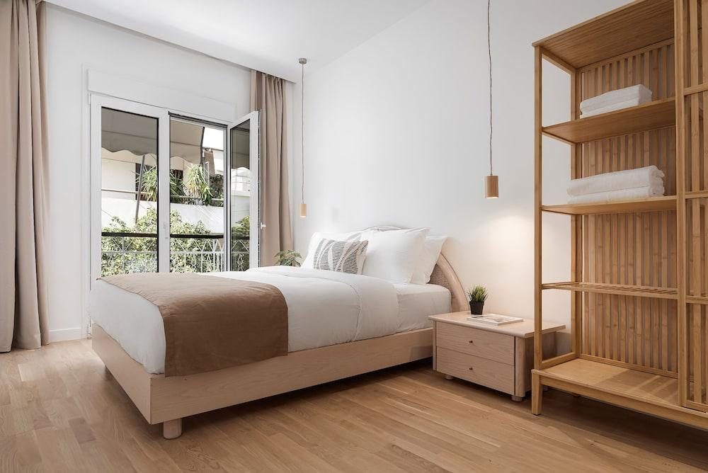 Athenian Hillside Apartment