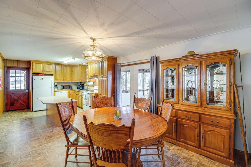 Pet-friendly Onia Vacation Rental w/ Private Deck!