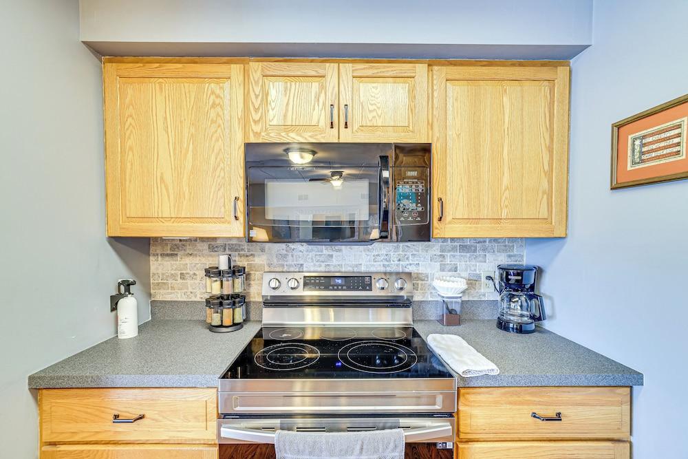 Lake Harmony Condo w/ Big Boulder Lake Views