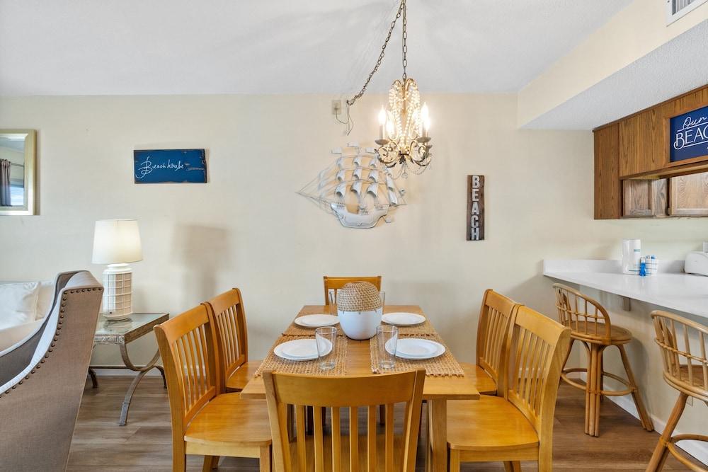 Moonspinner by Book That Condo