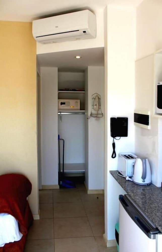 Le Batiment Apartments