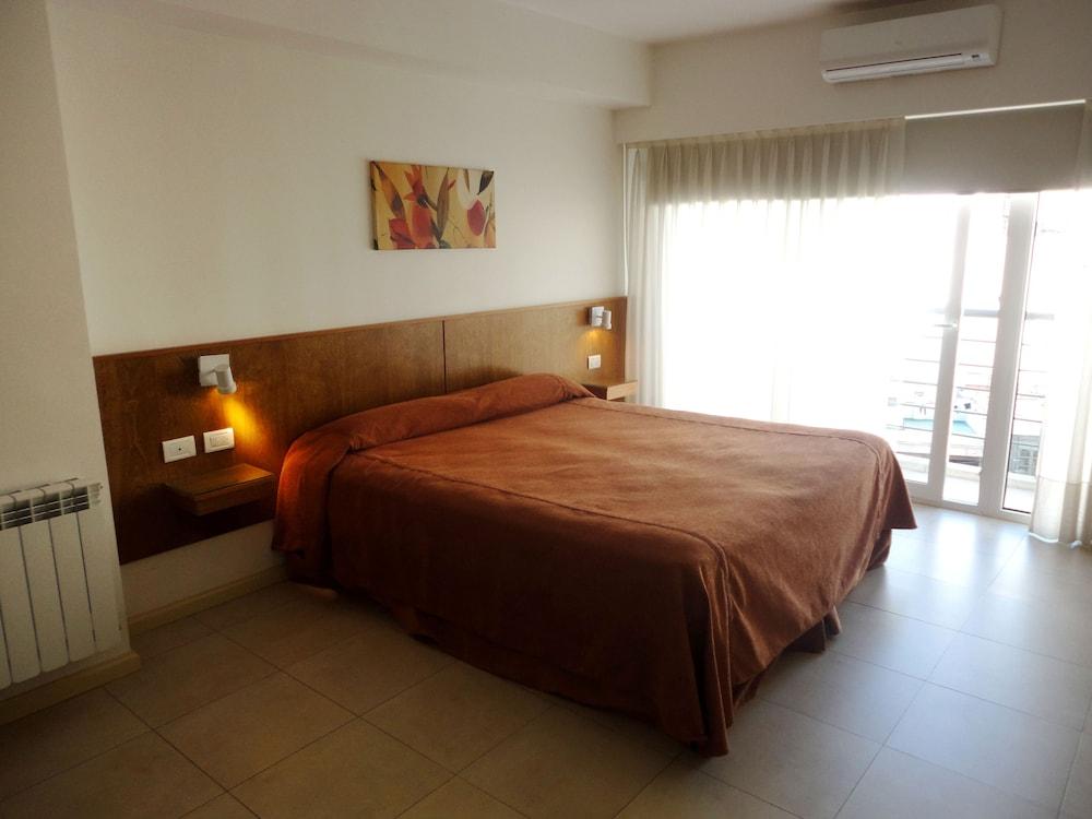 Le Batiment Apartments