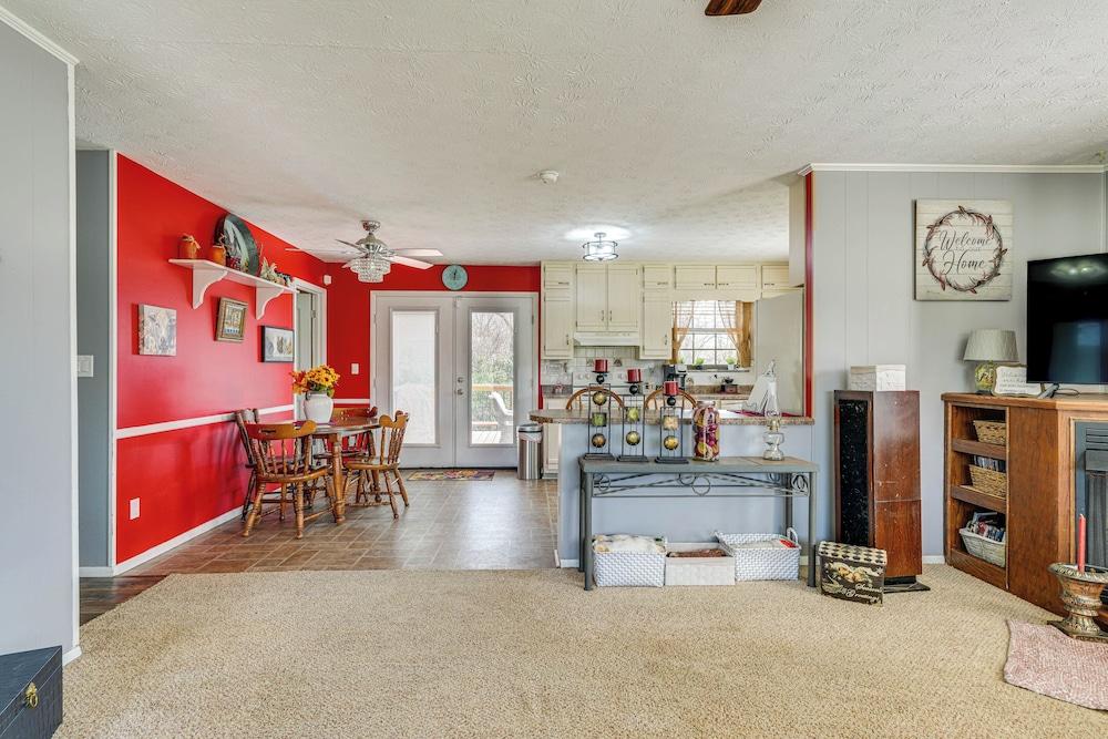 Furnished Deck & Fire Pit: Greeneville Home!