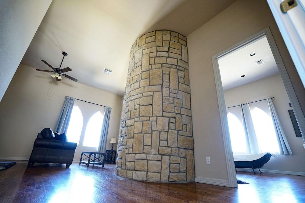 The Castle at Rockwall