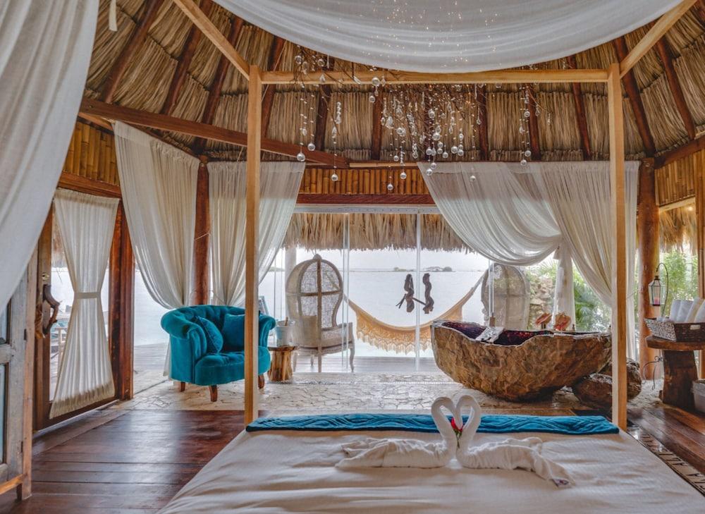 Overwater villa with pool Aruba