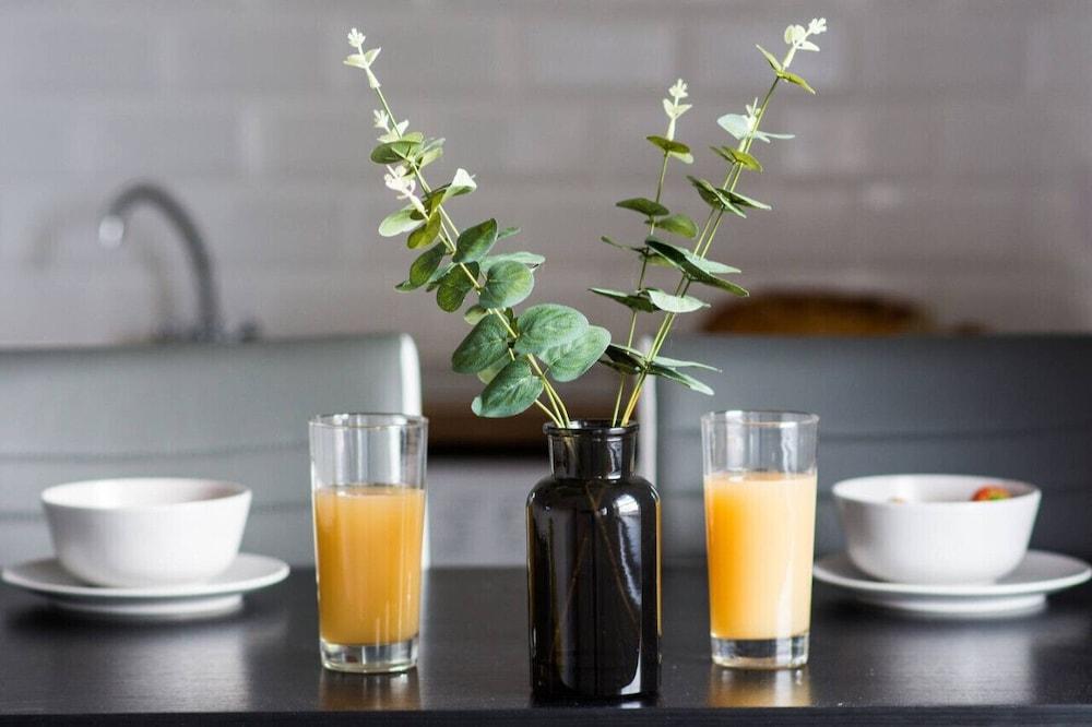 Whitemoor Suite Leamington Spa