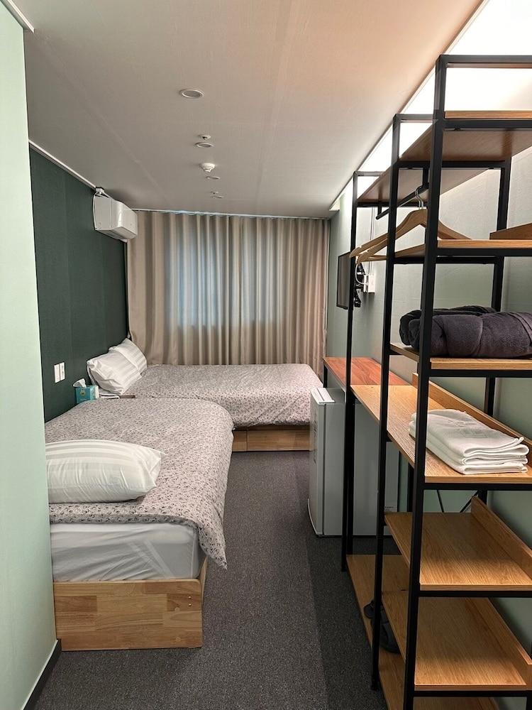 R Guesthouse Jongmyo