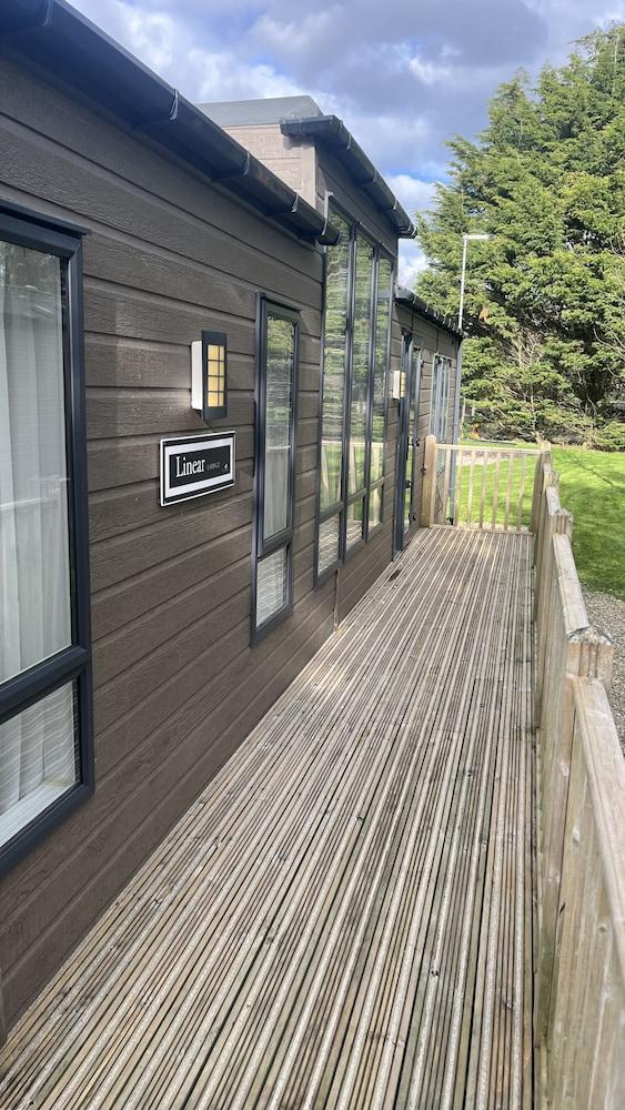 Pet Friendly 2-bed Lodge Near Preston & Blackpool