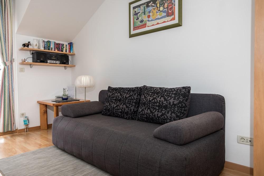 Apartments Andrijana