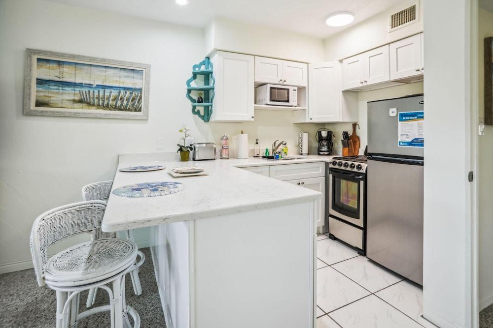 Beach Quarters 2BR #5 and #6