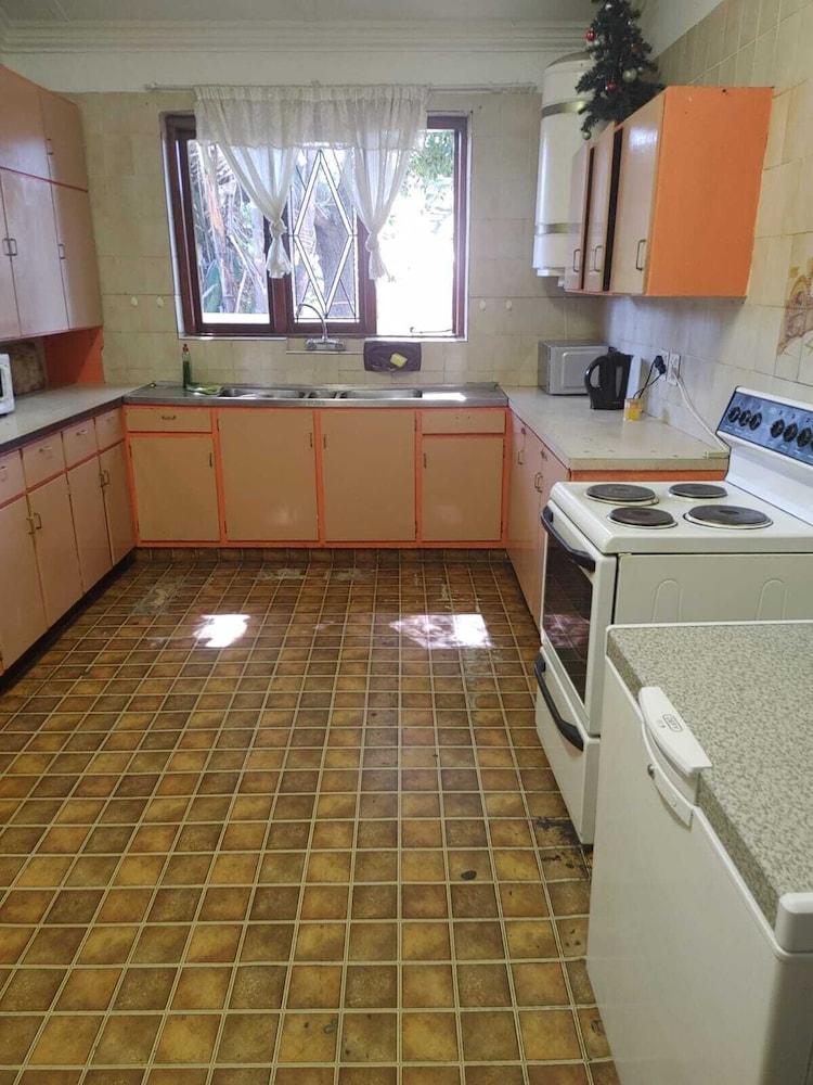 Neo & ruks guest house