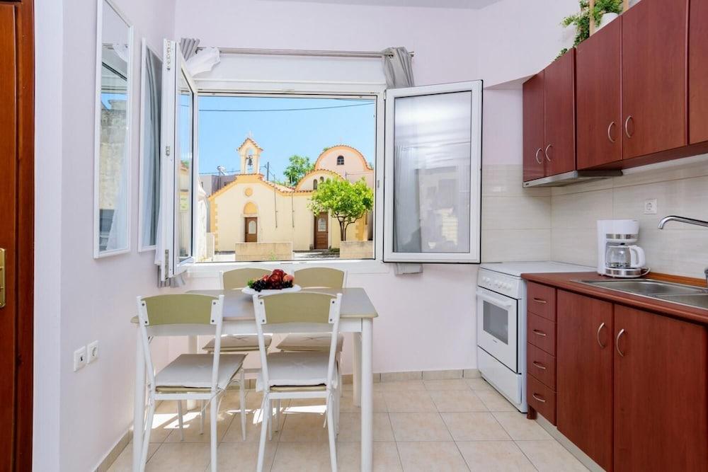 Marianthi s Maisonette