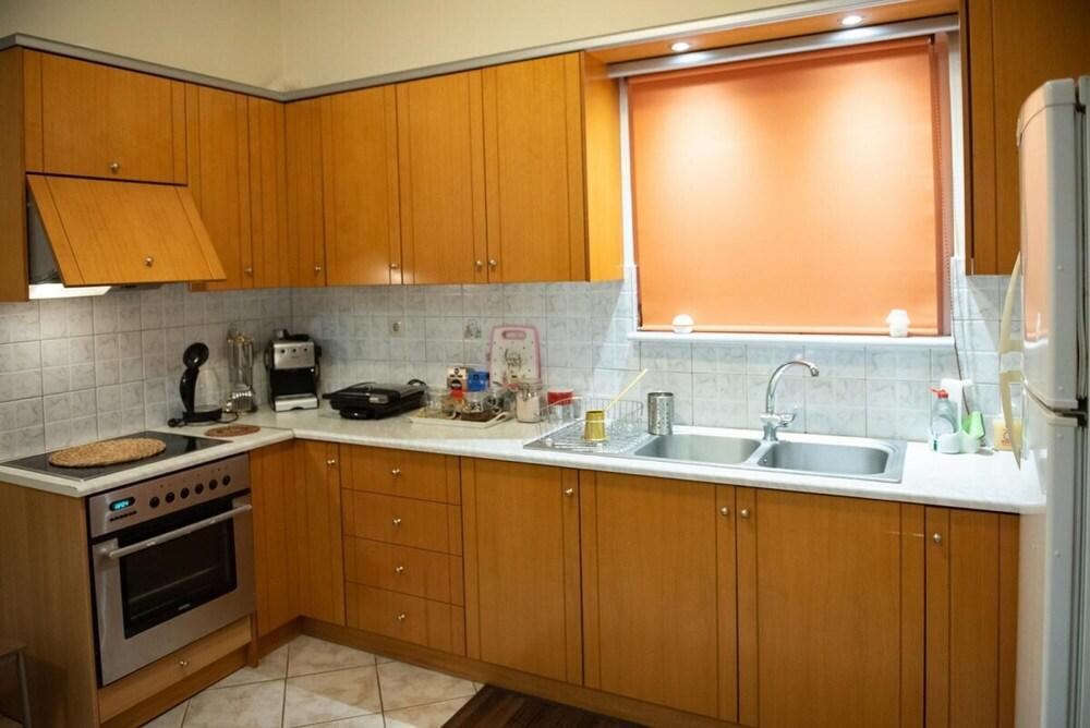 Chrissoula House In Agioi Apostoloi