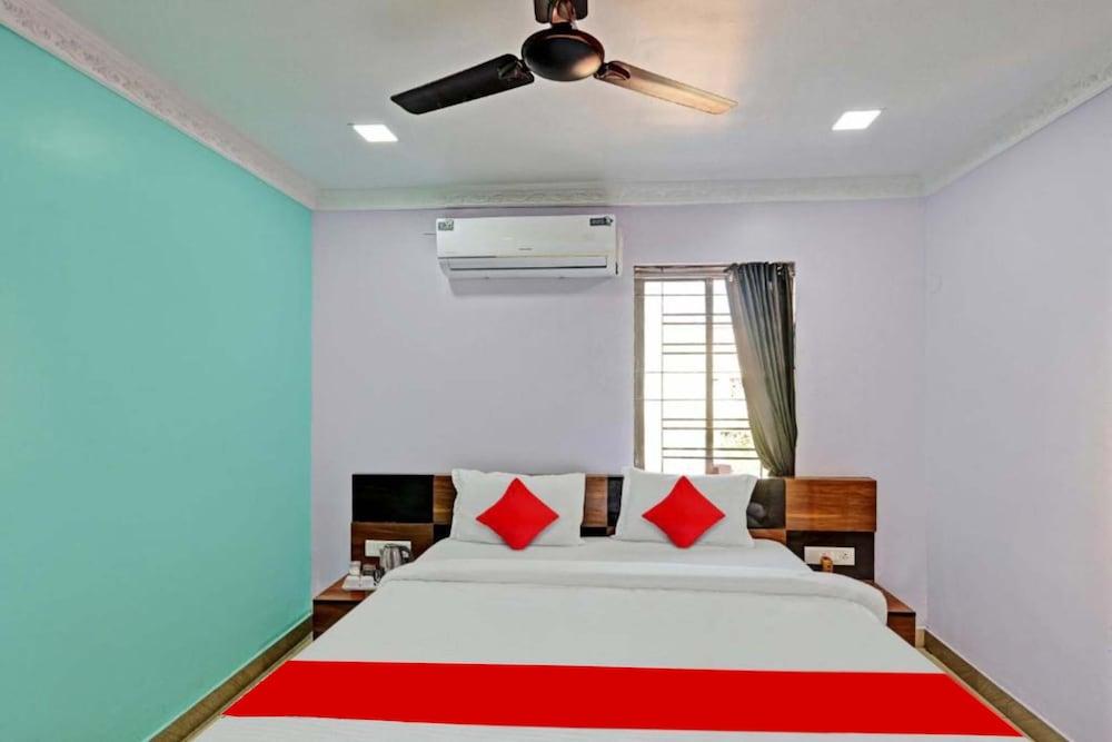 Goroomgo Hi5 Stay Premium Patia