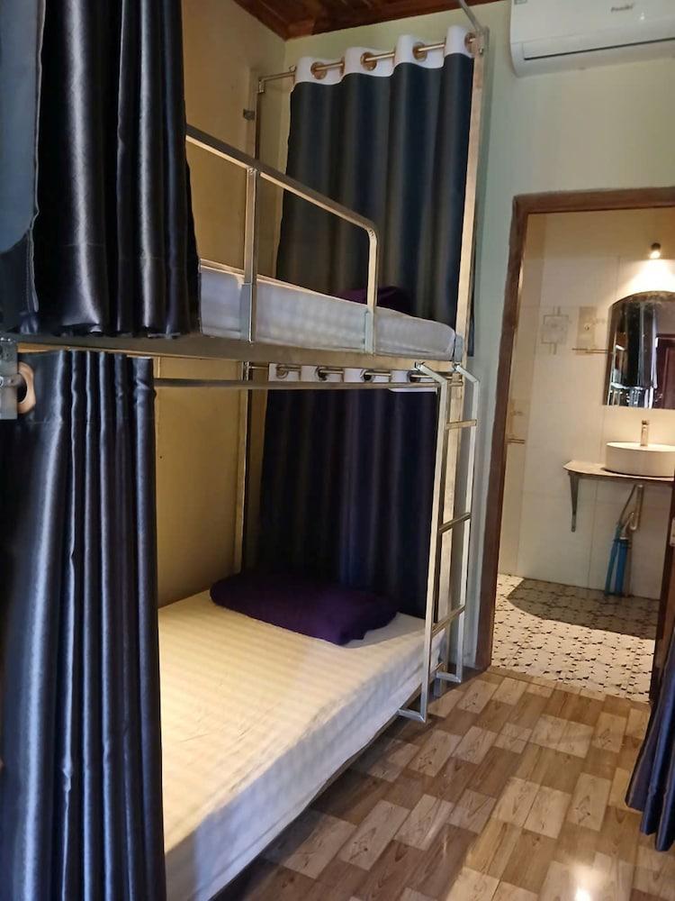 Riverside Garden Hostel