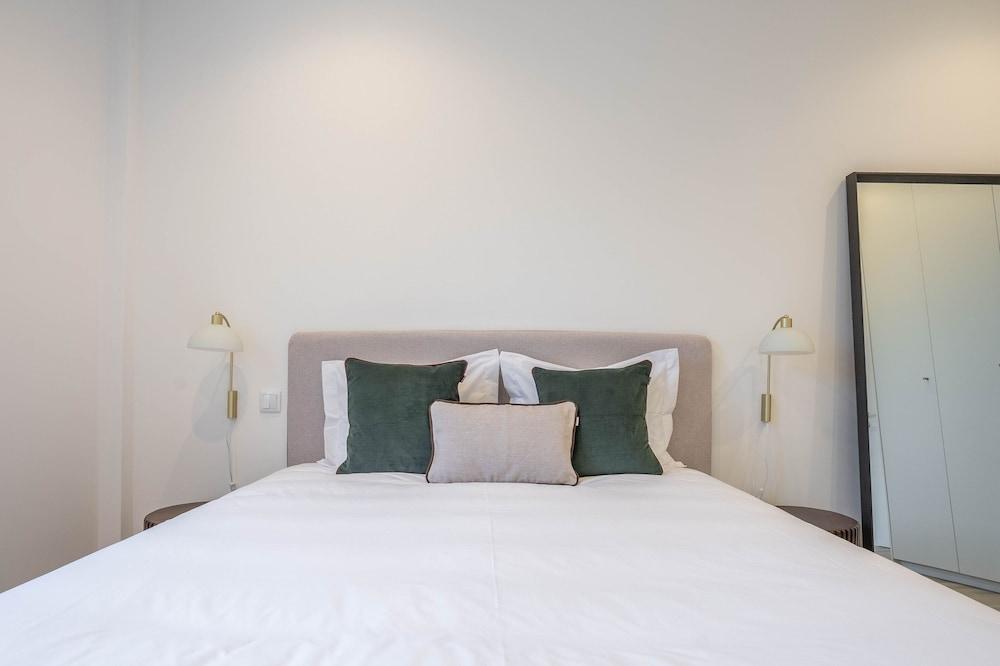 Skyline Lofts by LovelyStay