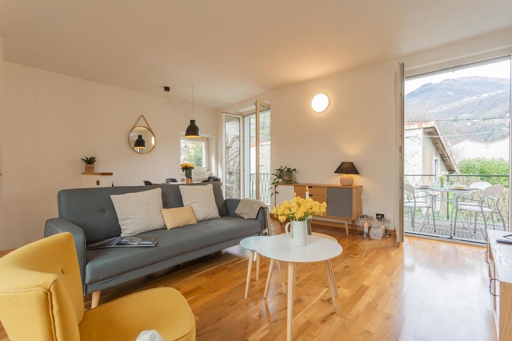 Ponente Balcony in Gravedona