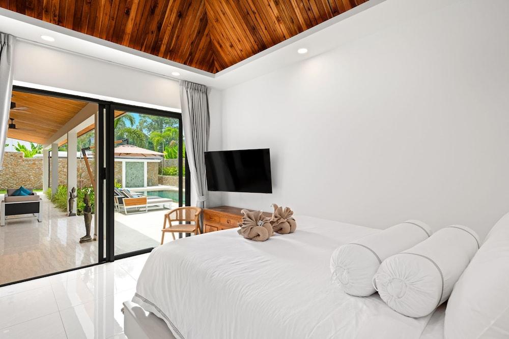 Luxury Balinese Private Pool Villa-KBR12