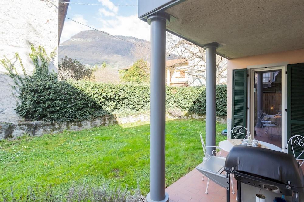 Ponente Balcony Garden