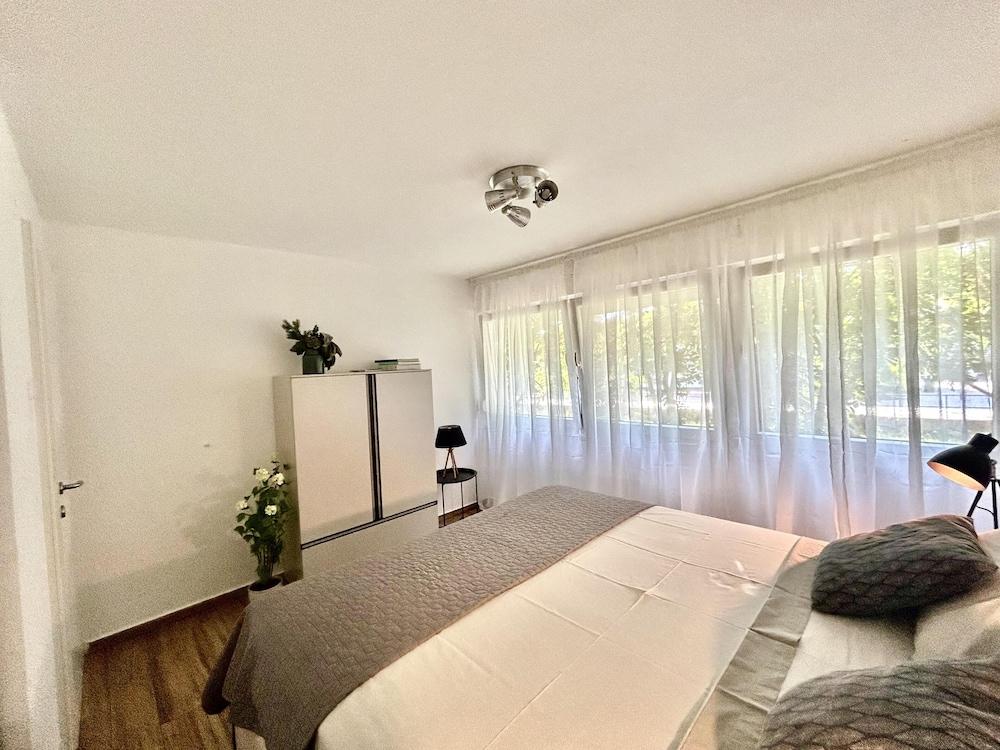 Impeccable 1-bed Apartment in Pula