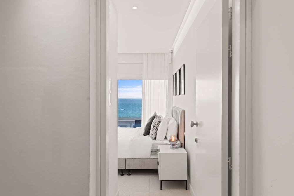 Phaedrus Living: Limassol Seaside Residences 01