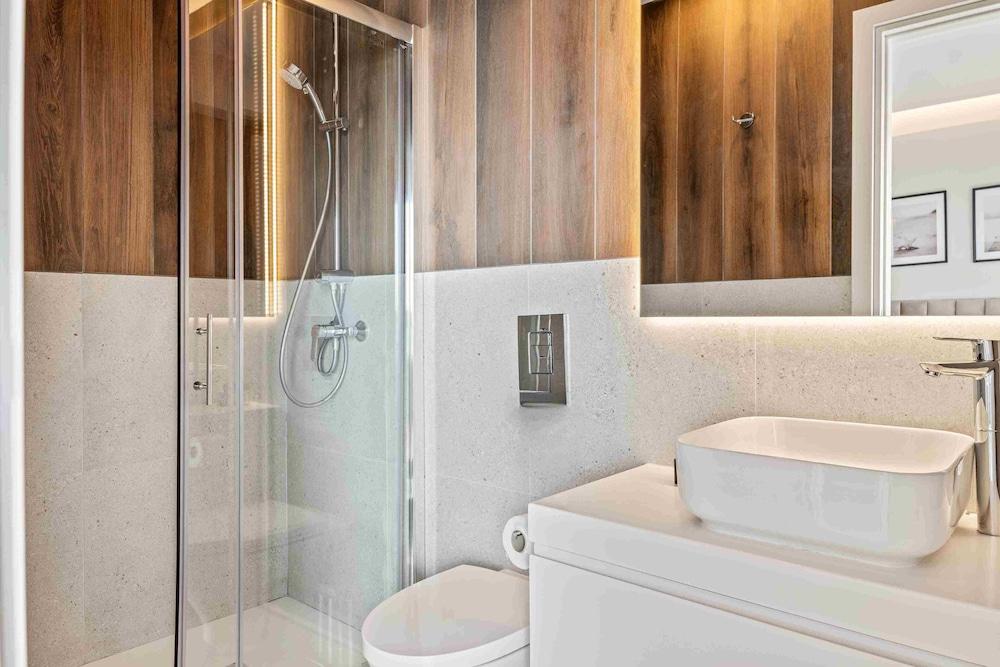 Phaedrus Living Limassol Seaside Residences 02