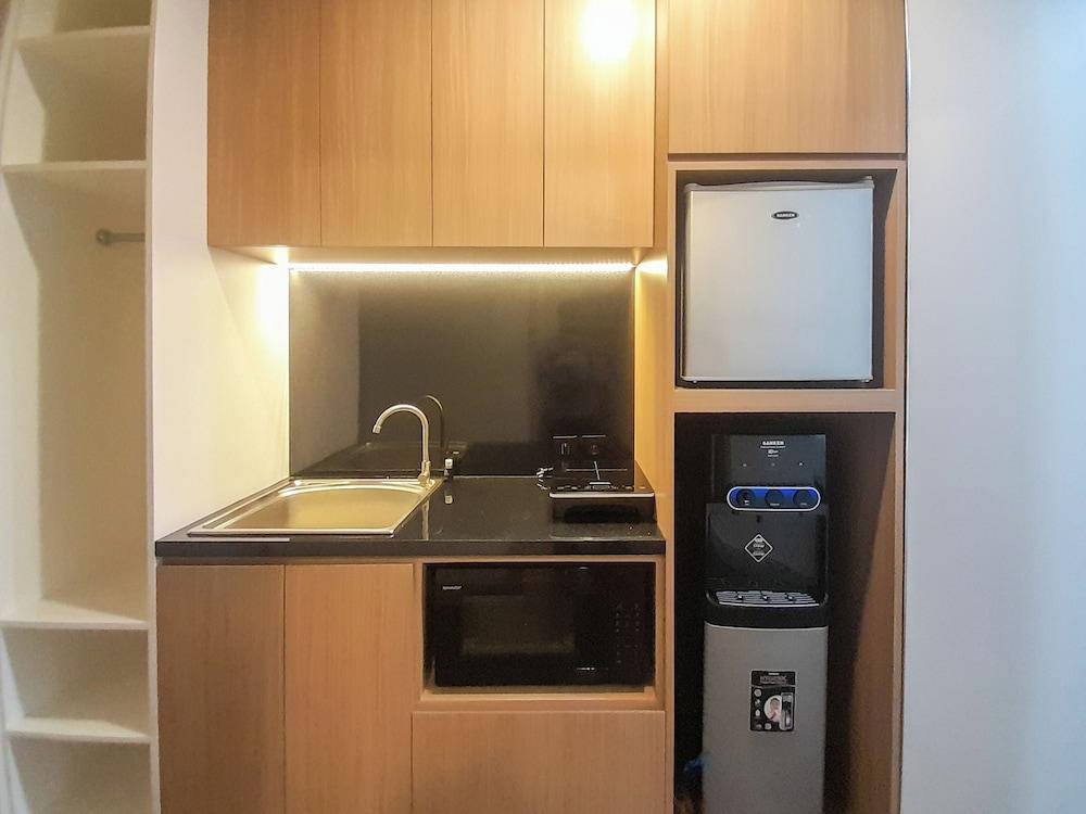 Tranquil And Modern Studio At Mataram City Apartment