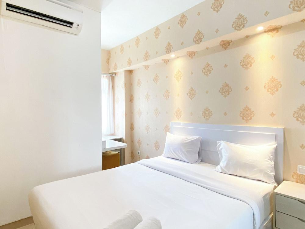 Comfort Stay 2Br At Springlake Summarecon Bekasi Apartment