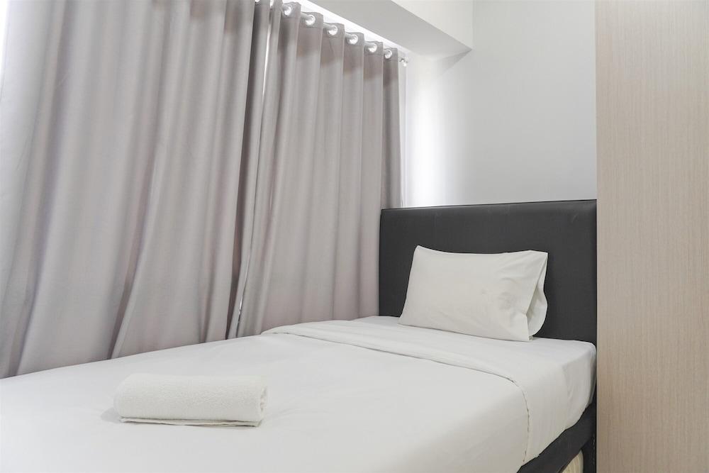 Comfort Stay 2Br Apartment M-Town Residence