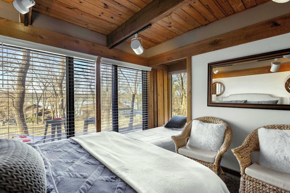 Cedar Nest Experience Ozark Magic in Sunrise Beach