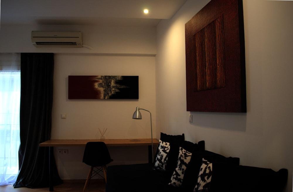 Allure Athens Urban Suites