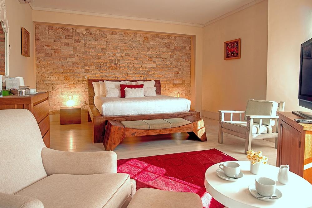 Alaçatı Beach Resort & SPA