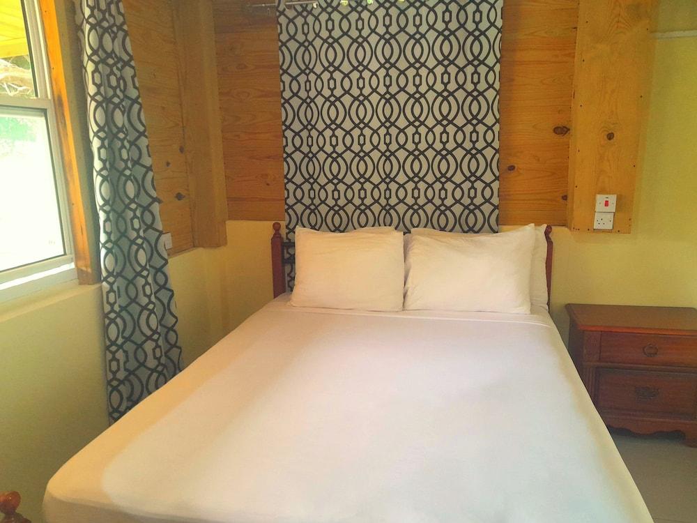 Pinard's Mountain Resort- Cottage 9