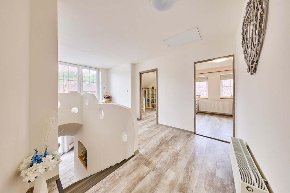 Chalupa Gita in Svoboda nad pou