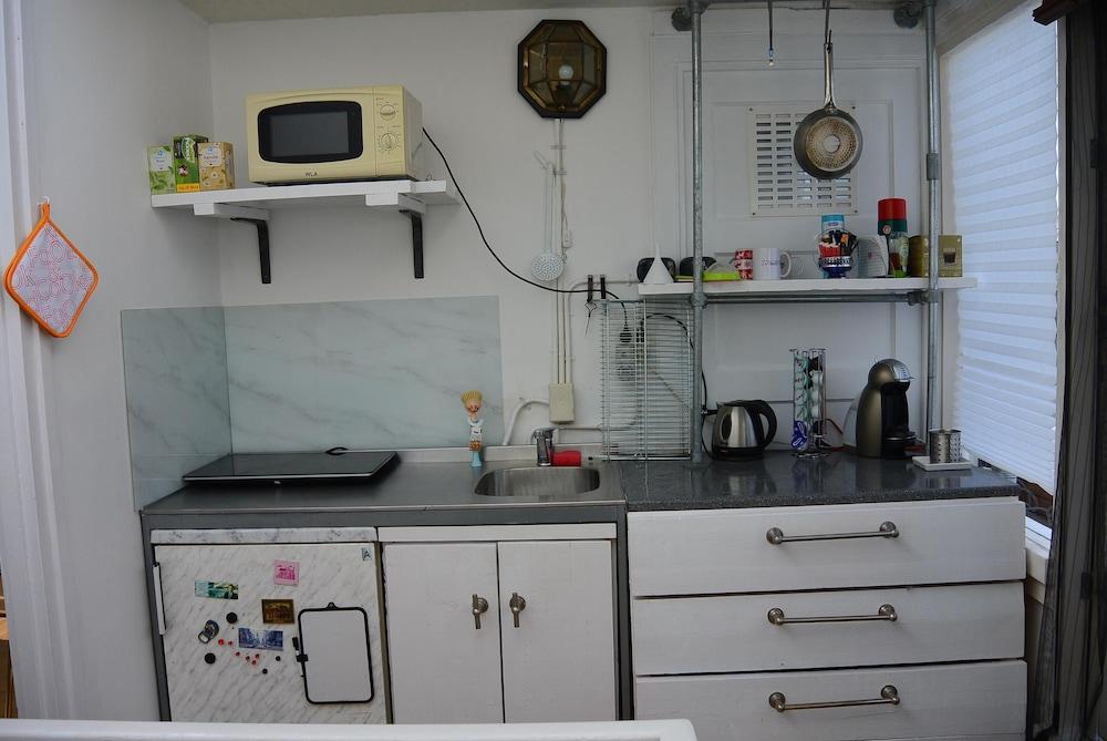 Cosy Amsterdam Apartment With City Views