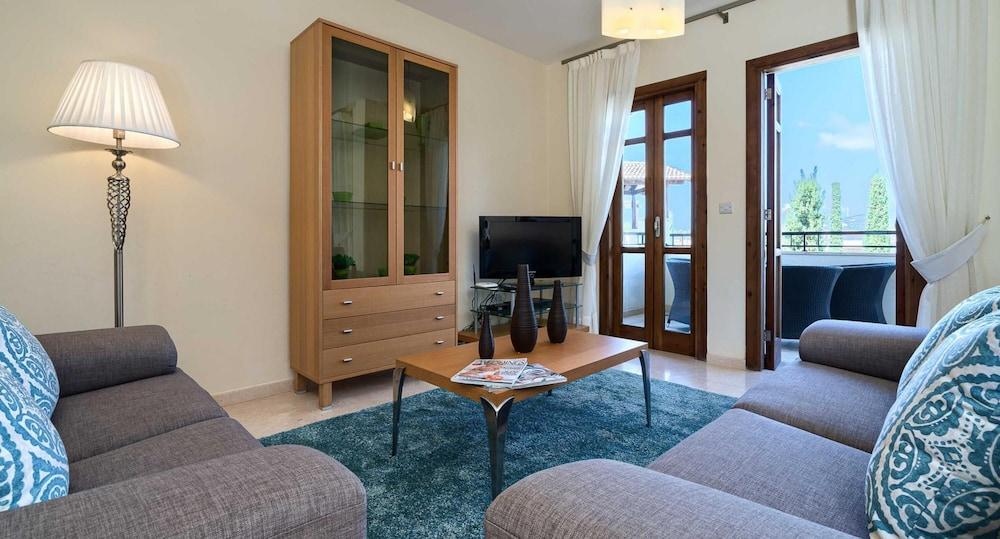 Apartment Dd12 - Chloe