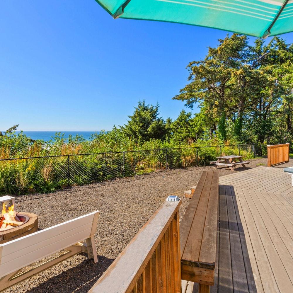 Sandcastle Bluff in Moclips