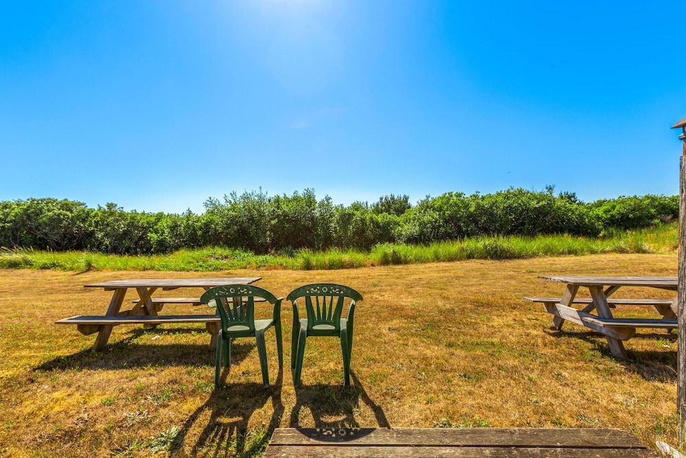 Sandy Days Condo in Ocean Shores