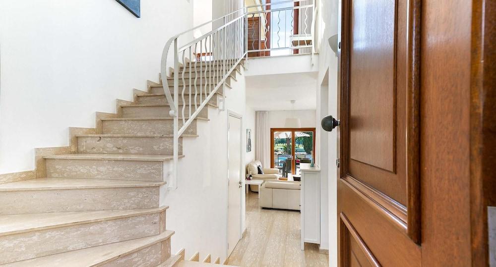 Villa Hg29 - Proteus