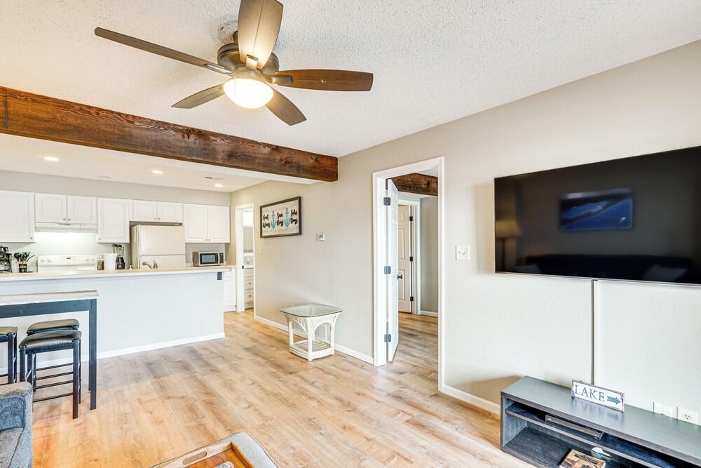 Waterfront Condo w/ Deck on Lake of the Ozarks!