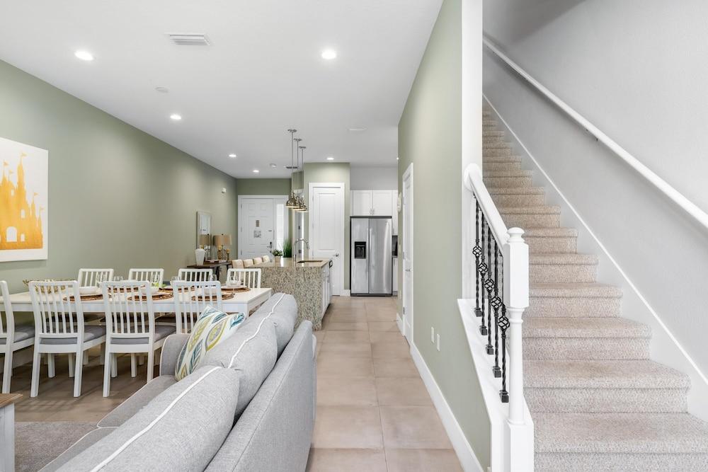 3 BR 3 BA Villa 5min Disneyworld BBQ Grill