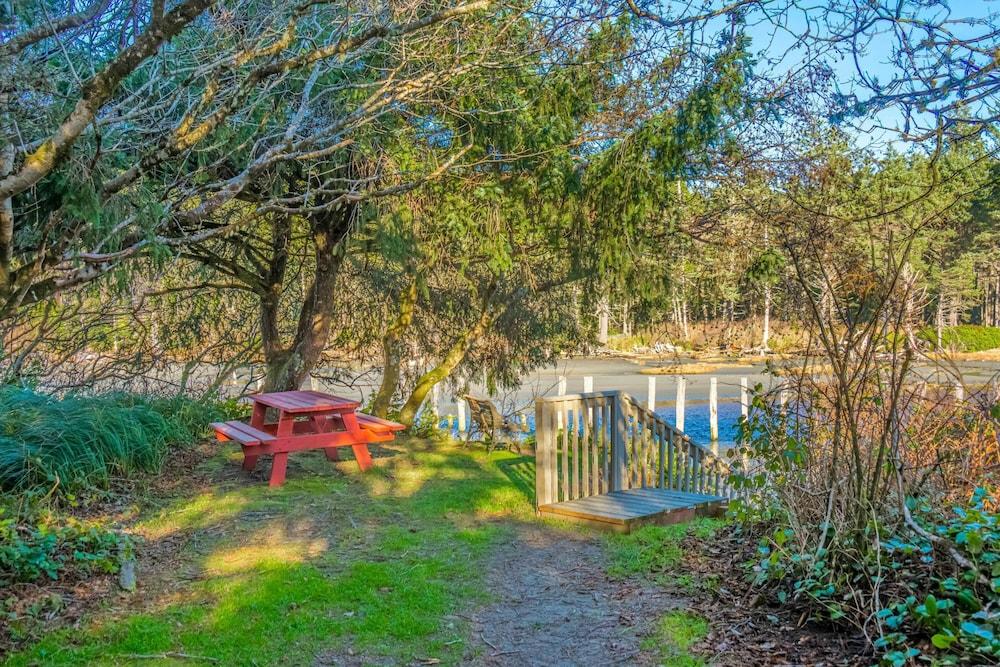 Puffin Condo 21 in Moclips