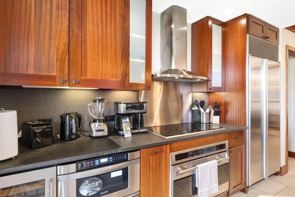 Beach Villas at Ko Olina BVK-B308 by KBM