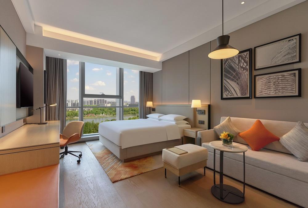 Hyatt Place Nantong Xinghu City Plaza