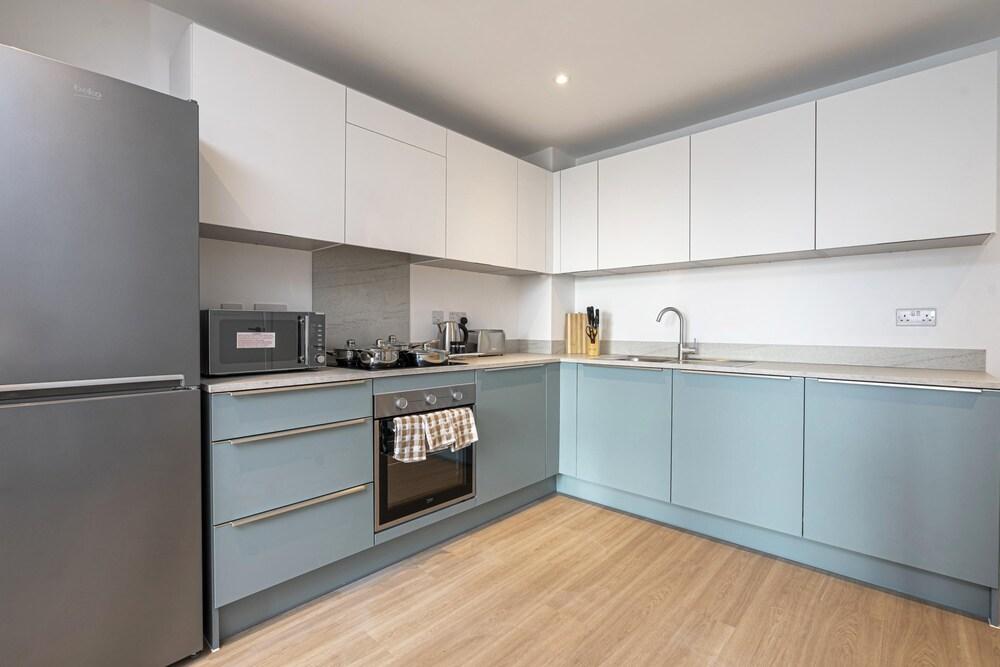 City Flat in Vibrant Location